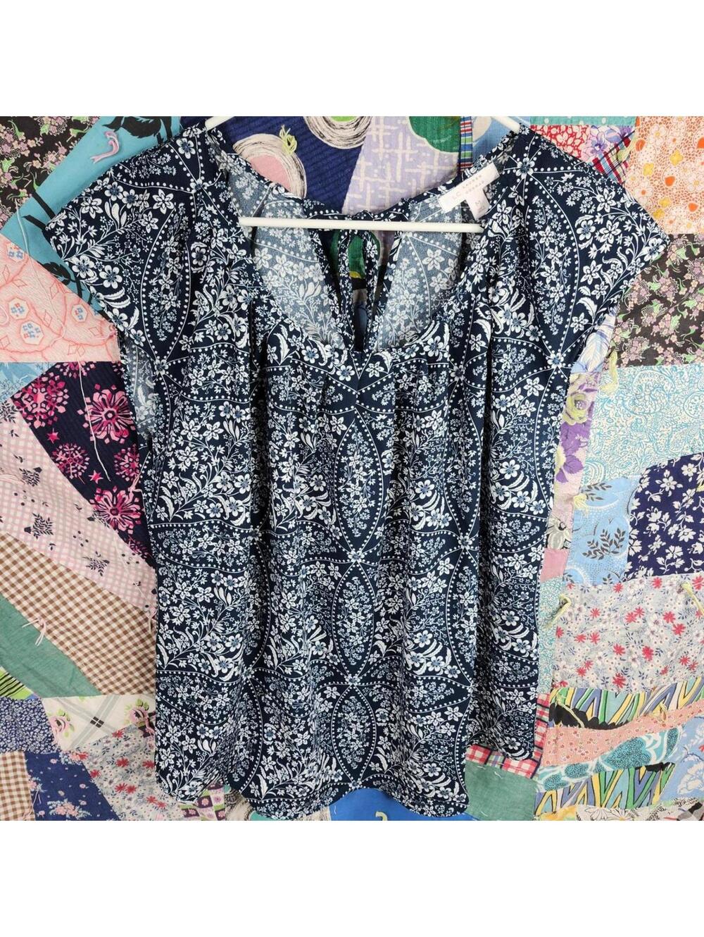LC Lauren Conrad Blue Floral Print Blouse, Medium